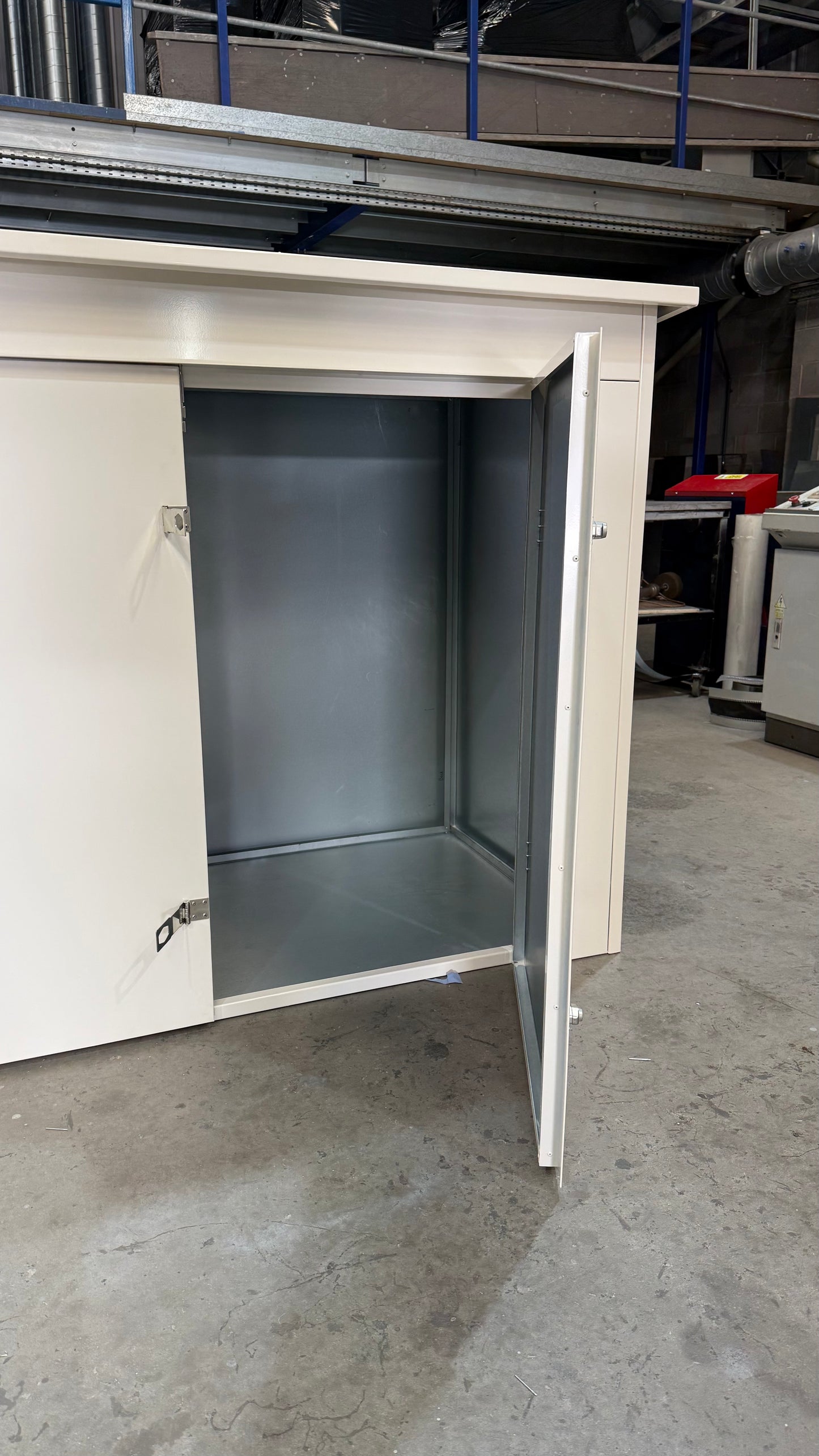 Static Metal Shed